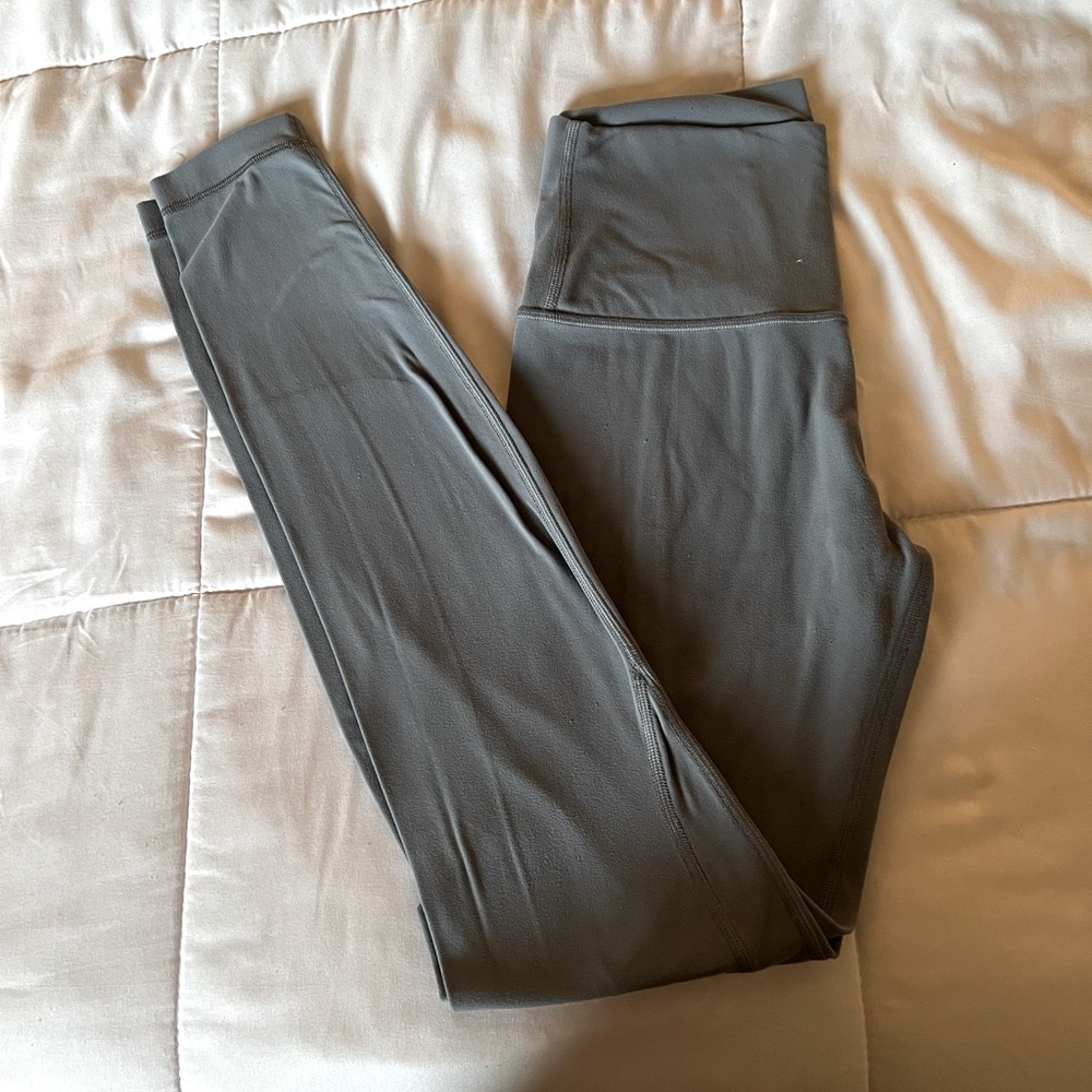 Lululemon Aligns